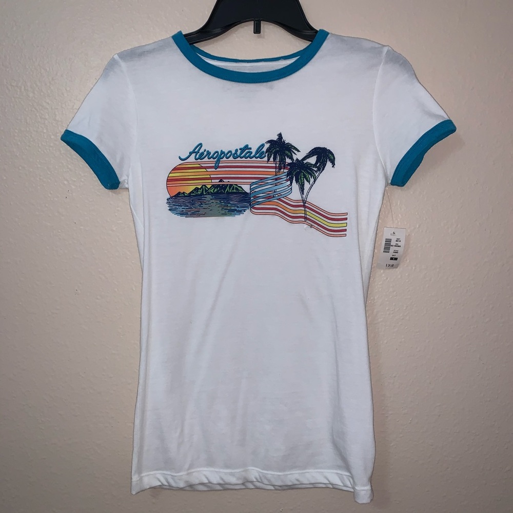 ✨🌴 NWT Aeropostale Tee Size Small